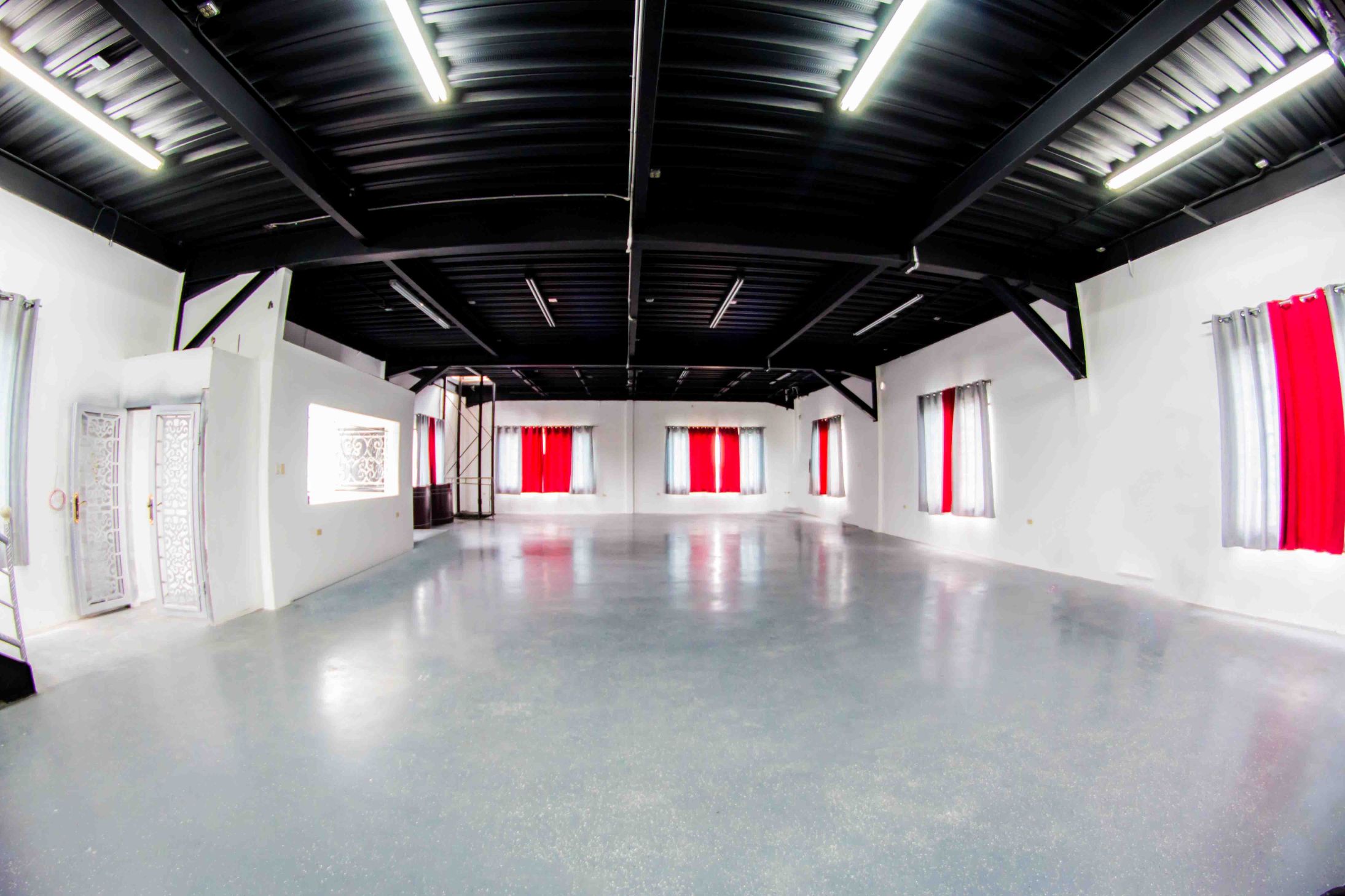 gallery grid image