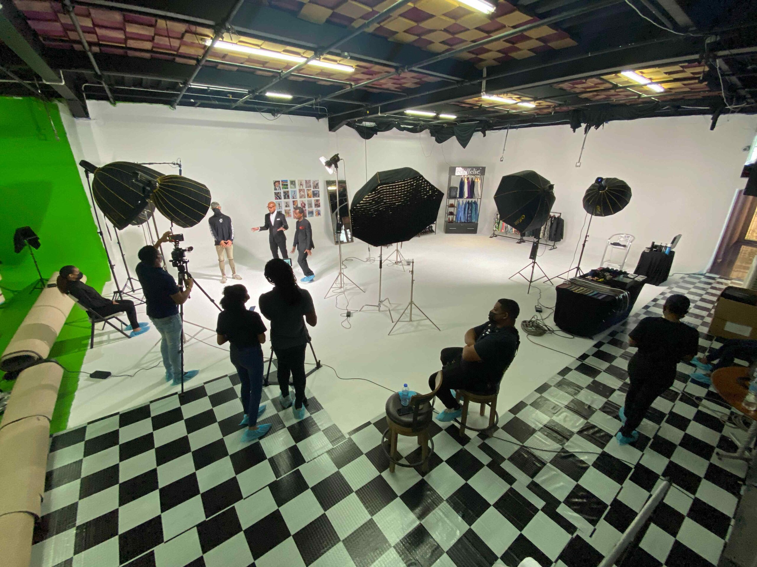 gallery grid image