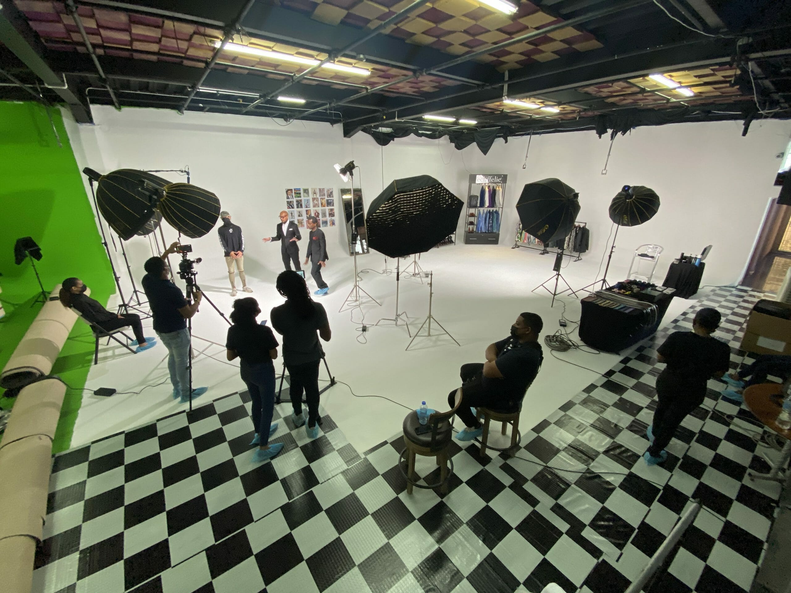gallery grid image